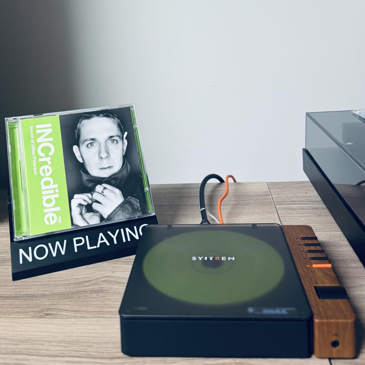 syitren R300 Retro CD Player,Portable Bluetooth,No Speaker,SPDIF Out,Brown | Retro style,Design Award,Desktop Decor,Without Speakers,Rechargeble Battery,Music Player customer photo 1