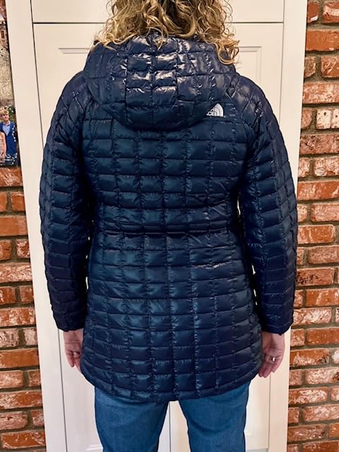 THE NORTH FACE Women's Thermoball Hooded Parka (Standard & Plus Size) | High Loft Insulation, Wind & Water Resistant customer photo 2