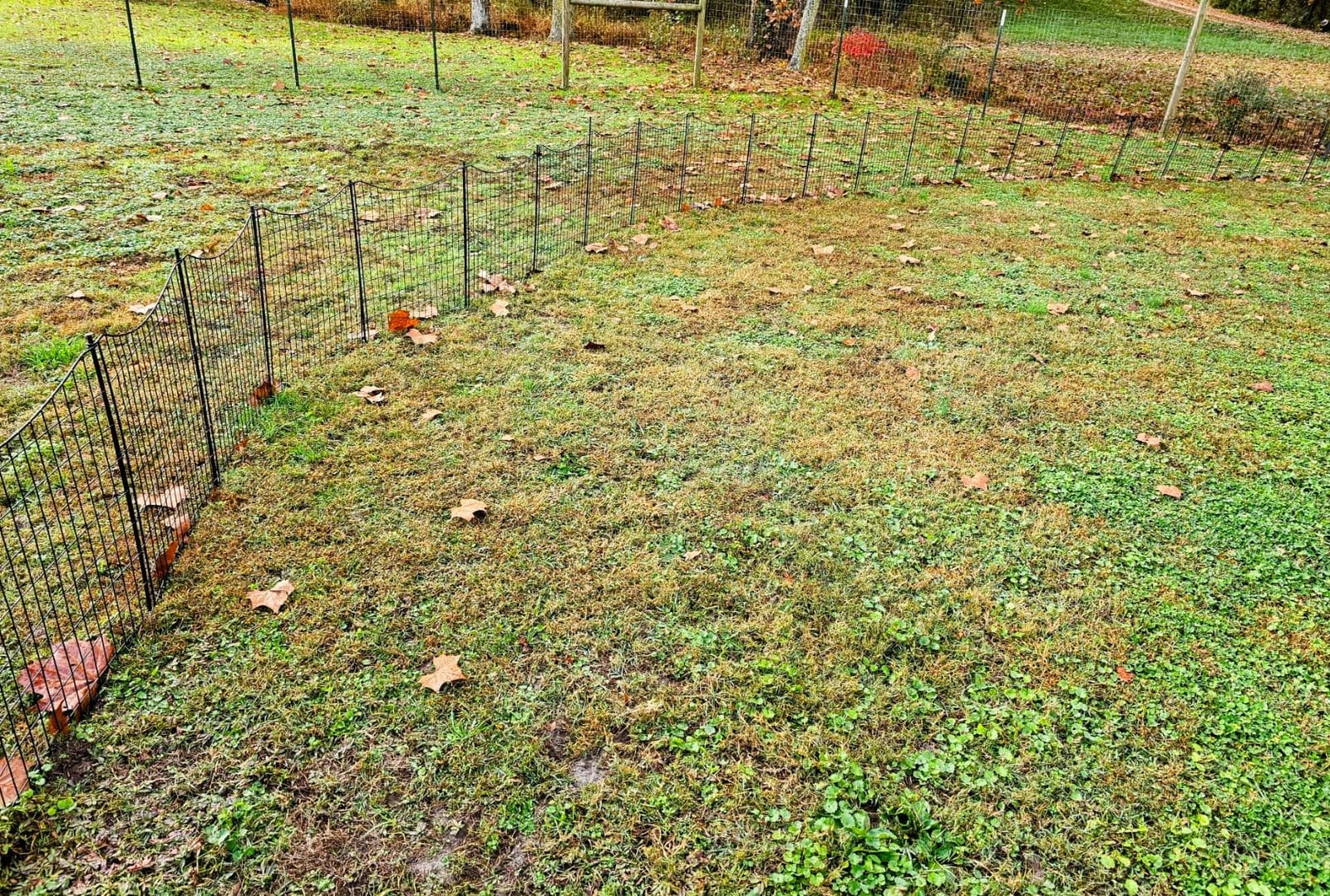 18 Panels No Dig Decorative Fence with Gate, 33 in(H) X 40.5 ft(L) Tall Garden Fence Animal Barrier, Rustproof Metal Wire Edging Border, Temporary Dog Fencing for Outdoor, Yard, Patio customer photo 2