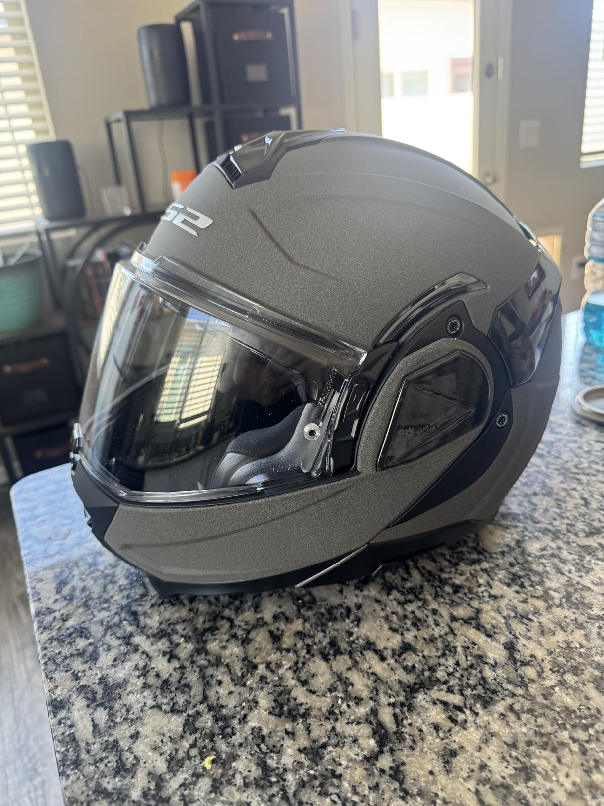 LS2 Helmets Advant II Modular Motorcycle Helmet W/SunShield customer photo 2