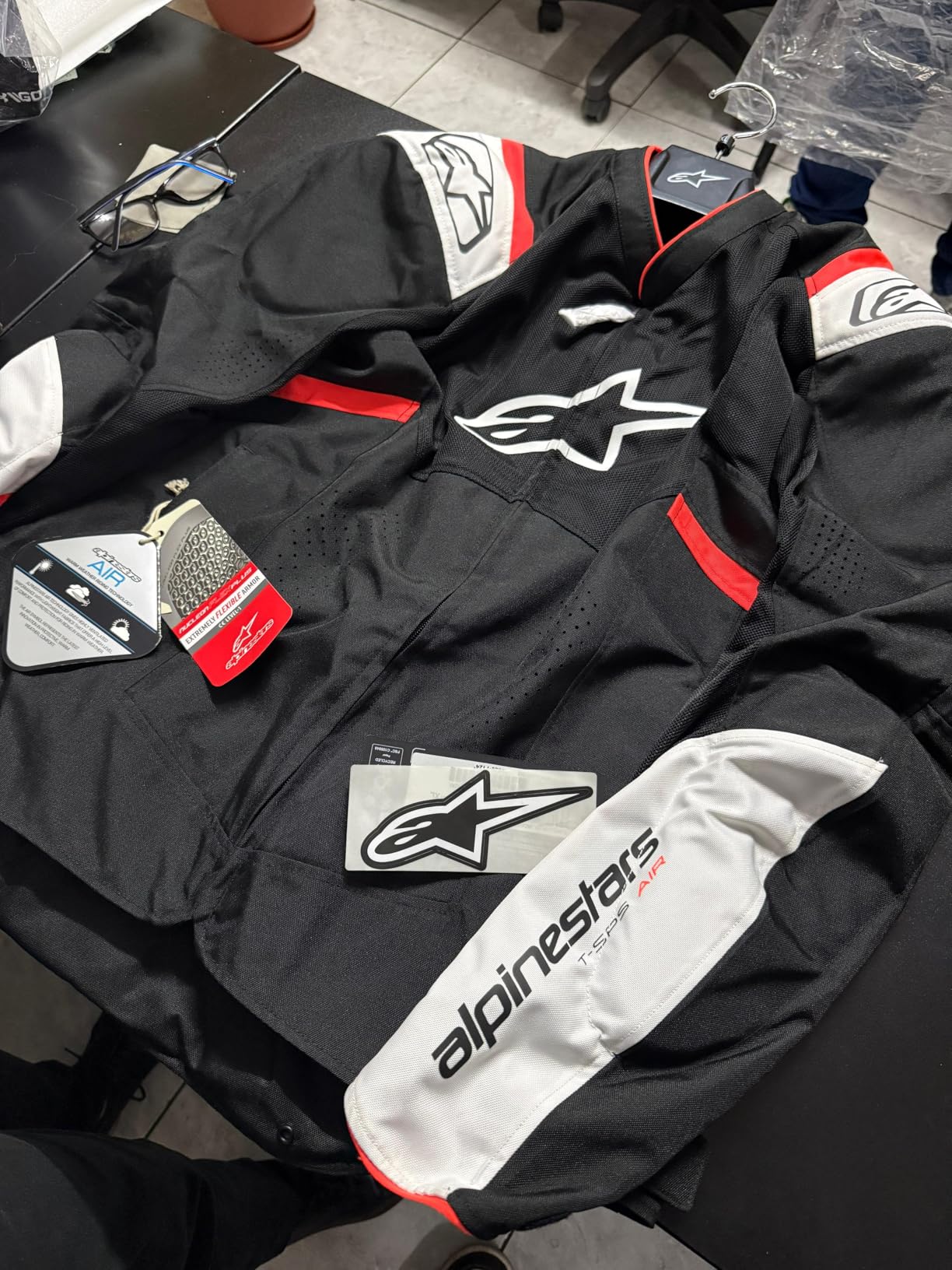 Alpinestars T SPS Air V2 Motorcycle Jacket Lightweight Mesh Ventilated, Sport Fit Tech Air customer photo 2