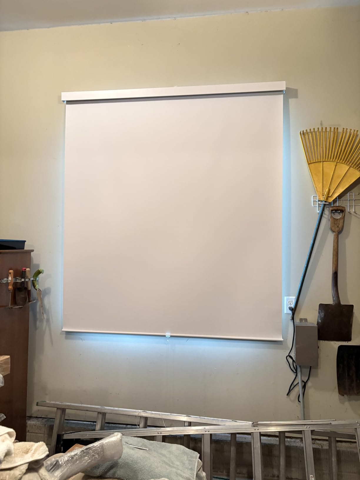 100% Blackout Roller Shades Cordless Blinds for Indoor Windows,Free-Stop Window Shades Pull Down,Thermal Insulated Fabric UV Protection,Blackout Window Guard Blinds for Home,Office,White,34