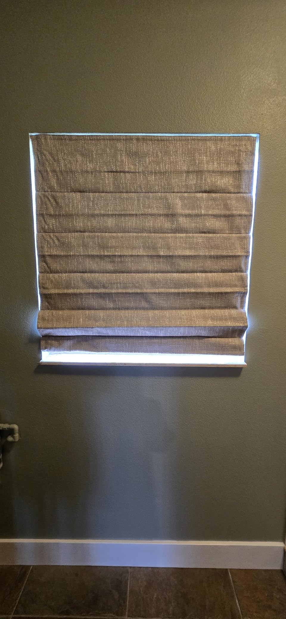 UNISHADES No Drill Cordless Roman Shades, Room Darkening, 22×48 in Beige | Cordless fabric shades with polyester material provide room darkening, easy installation without drilling customer photo 2