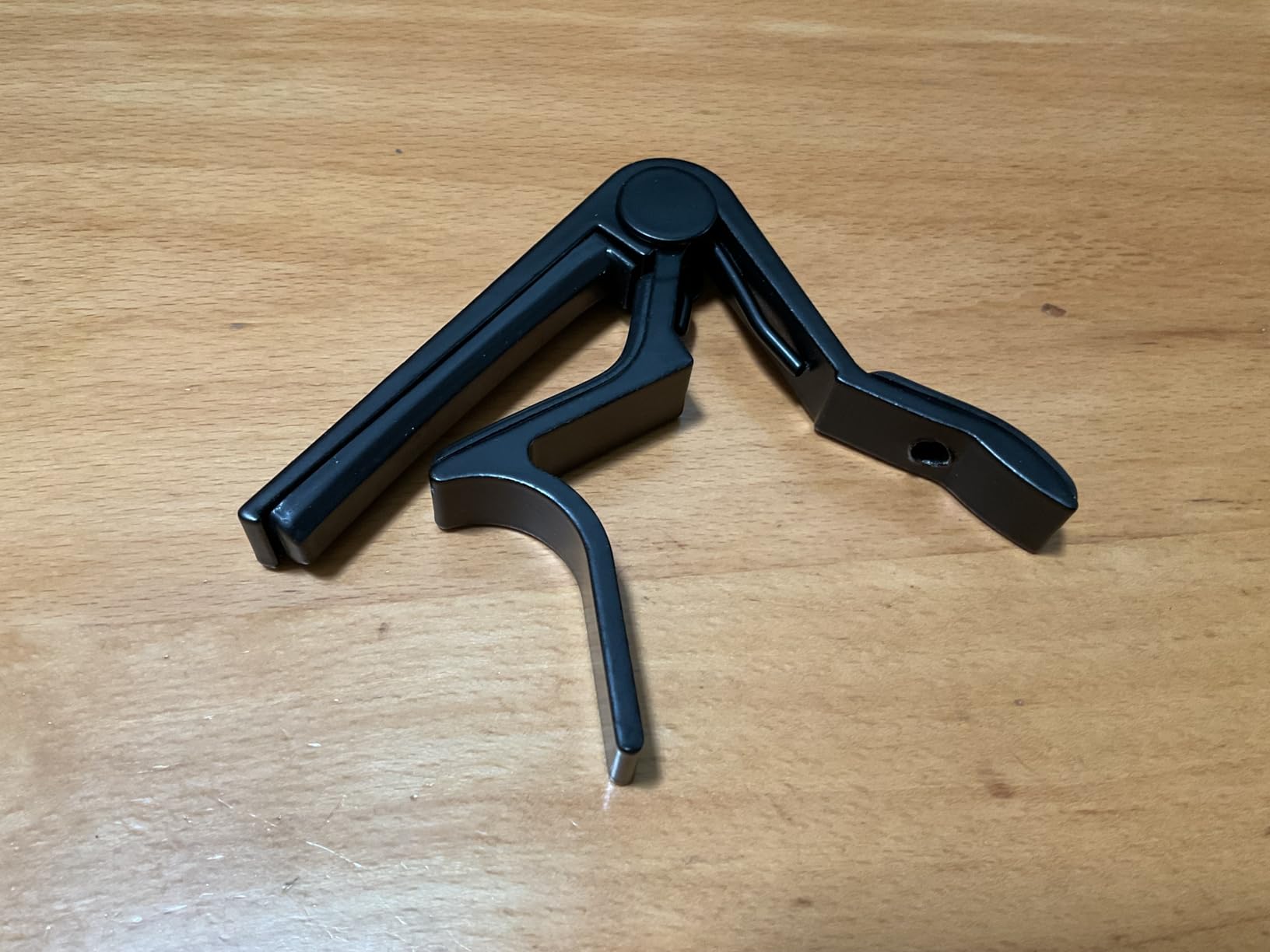 Guitar Capo for Acoustic and Electric Guitar 6 String, Premium ukulele Capos, Clip Capo, Clamp Capos, Black customer photo 1