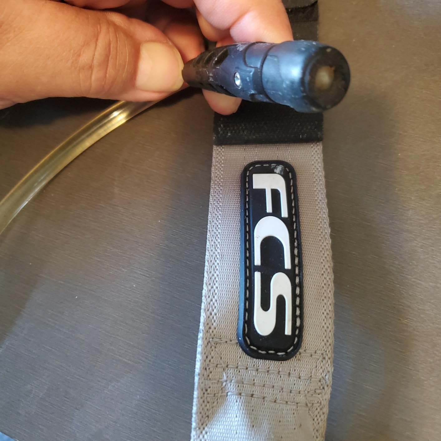 FCS Regular Classic Surfboard Leash - Durable 7mm Cord, Neoprene Strap, Anti-Tangle Swivel - Everyday Surf Leash for 2-8ft Waves customer photo 2