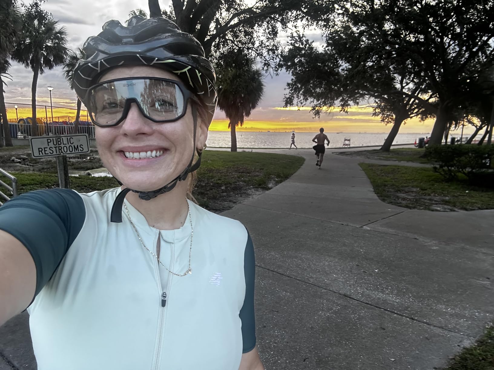 LAMEDA Cycling Jersey Women, Breathable Bike Shirts for Women Biking Tops with Pockets, Bicycle Clothing for Road Riding customer photo 1