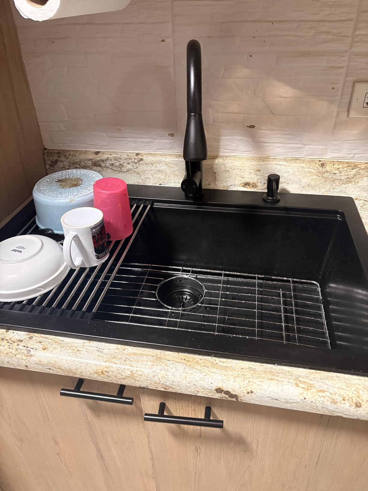 Kichae 30 x 19 Undermount Kitchen Sink White Granite Composite Workstation customer photo 1