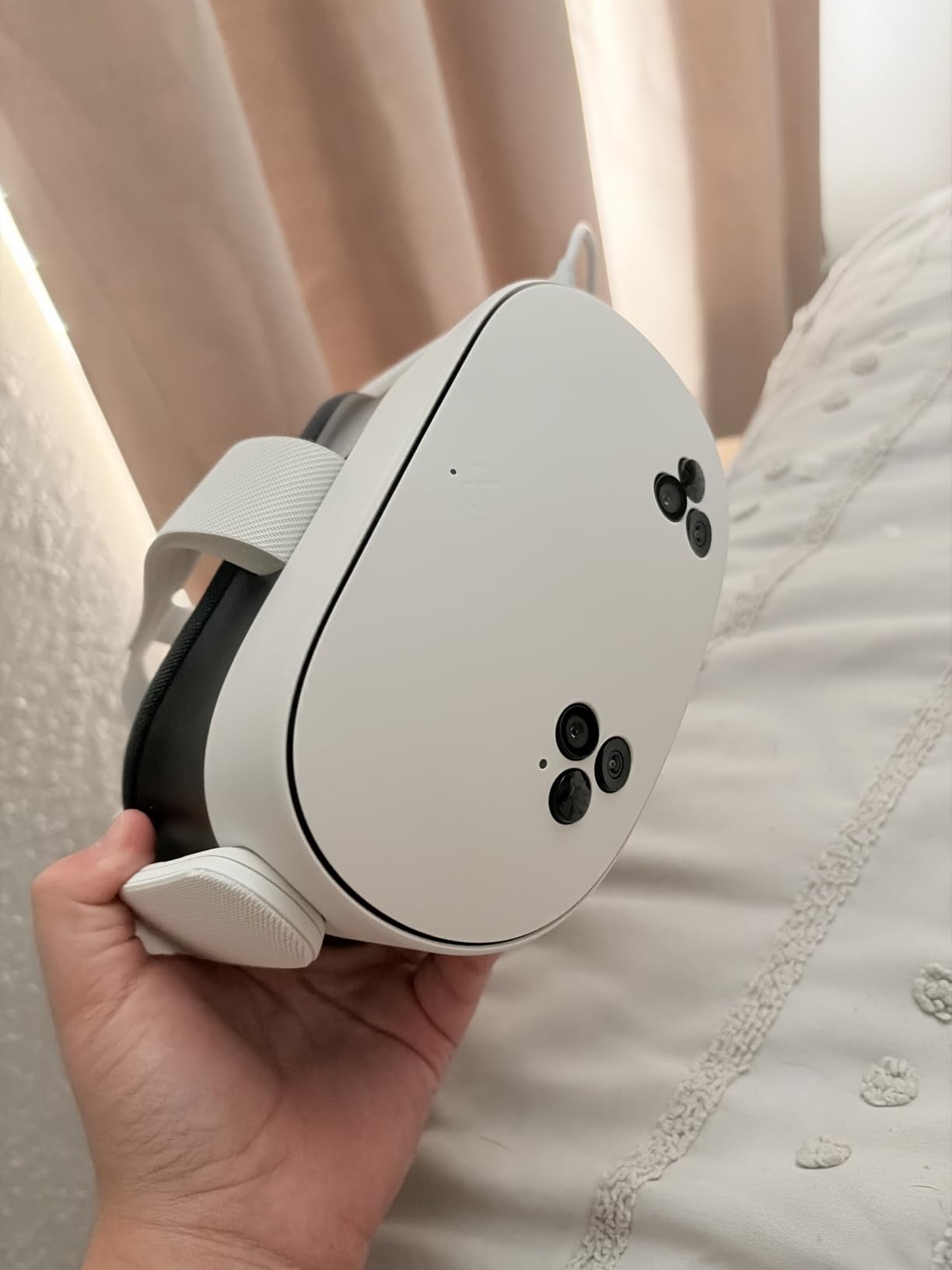 Meta Quest 3S 128GB | VR Headset - Virtual Reality Without Wires - Access to 40+ Games with a 3-Month Trial of Meta Horizon+ Included (Renewed Premium) customer photo 1