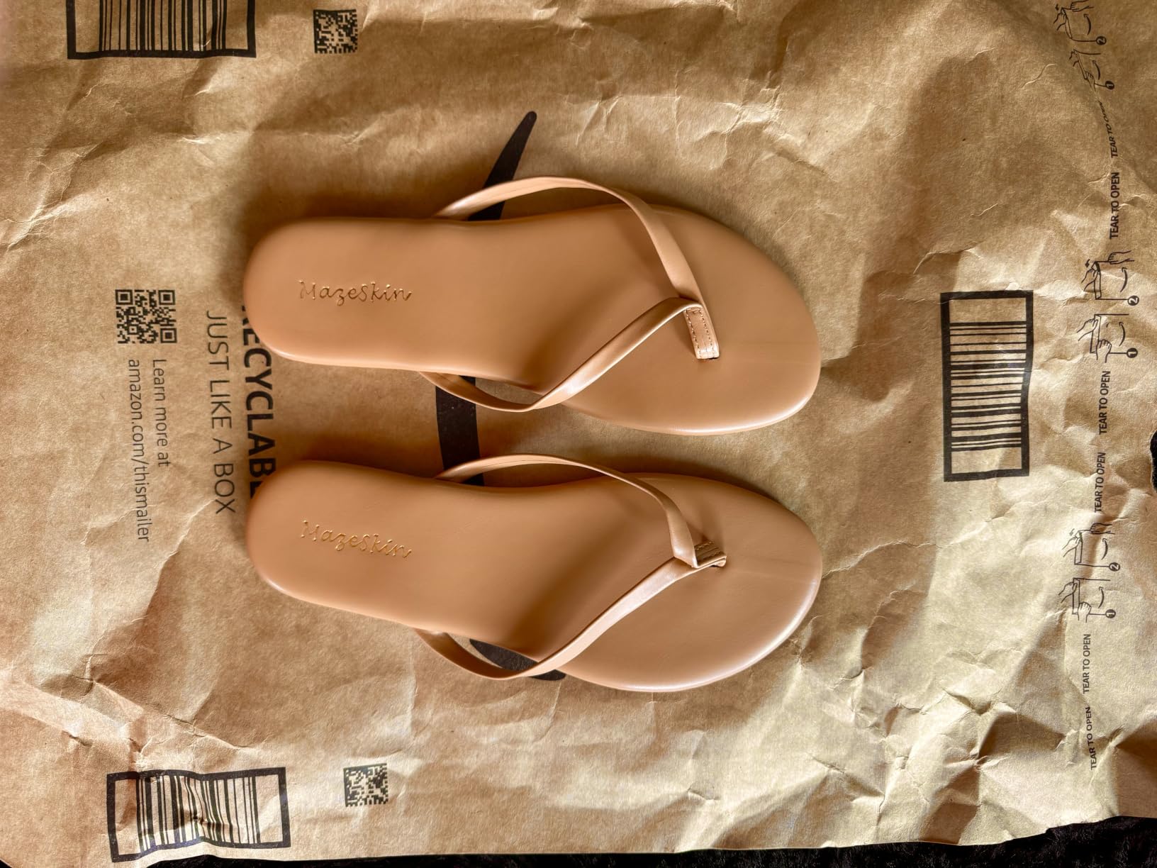 mazeskin Womens Memory Foam Flip Flops Flat Thong Sandals customer photo 1