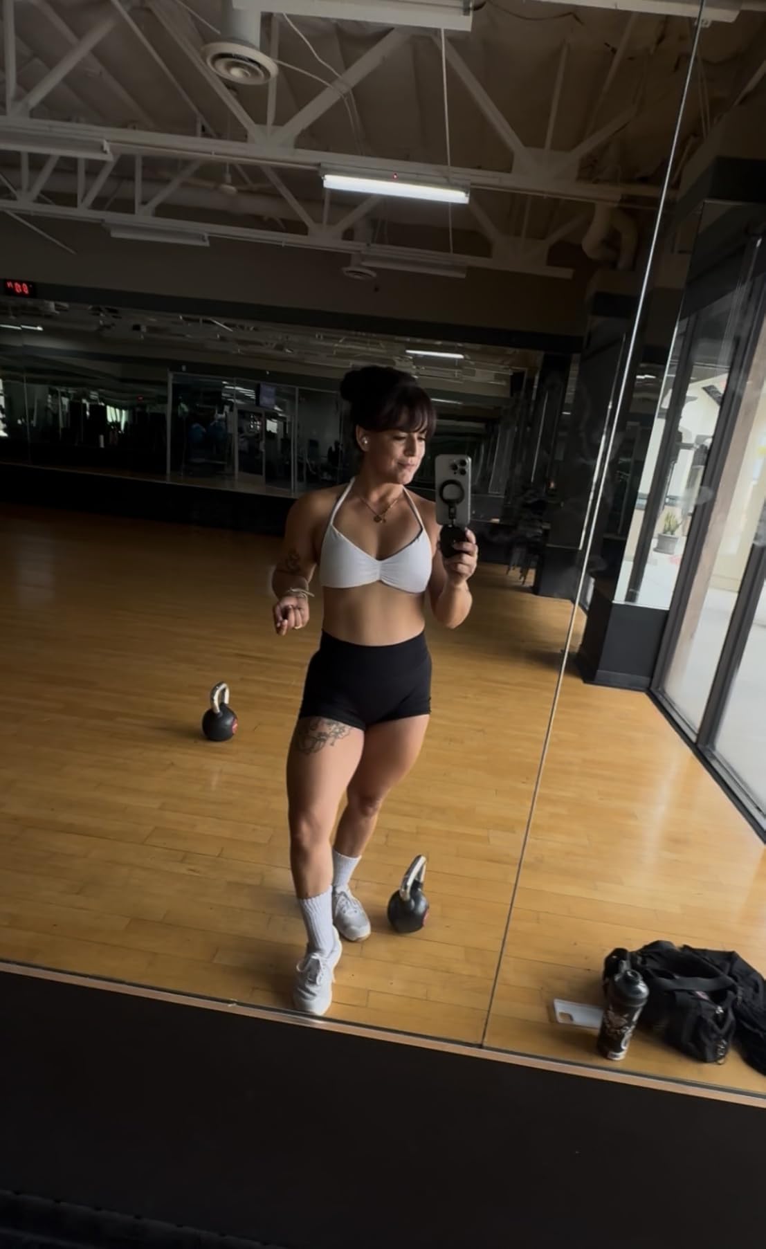 CHRLEISURE Workout Shorts for Women, High Waisted Butt Lifting Scrunch Sports Seamless Gym Shorts Set customer photo 1