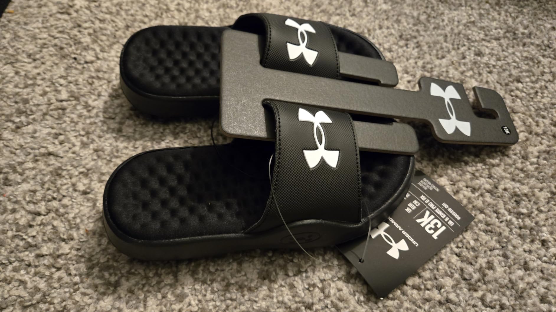 Under Armour Boys' Ignite Pro 8 Fixed Band Slides customer photo 1