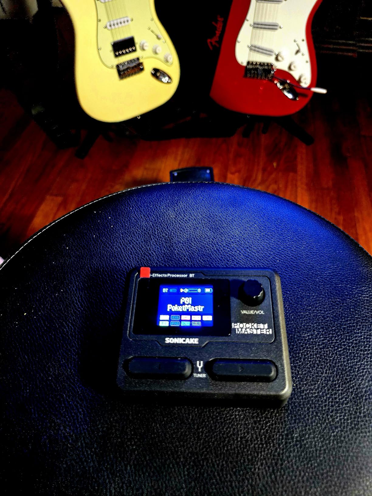 SONICAKE QME-10 Pocket Master - Portable Multi Effects Pedal 100+ Effects | NAM A2/IR Support, Tuner, Amp Modeling, Stereo OTG USB Audio Interface, Rechargeable Guitar/Bass/Acoustic Effects Processor customer photo 2