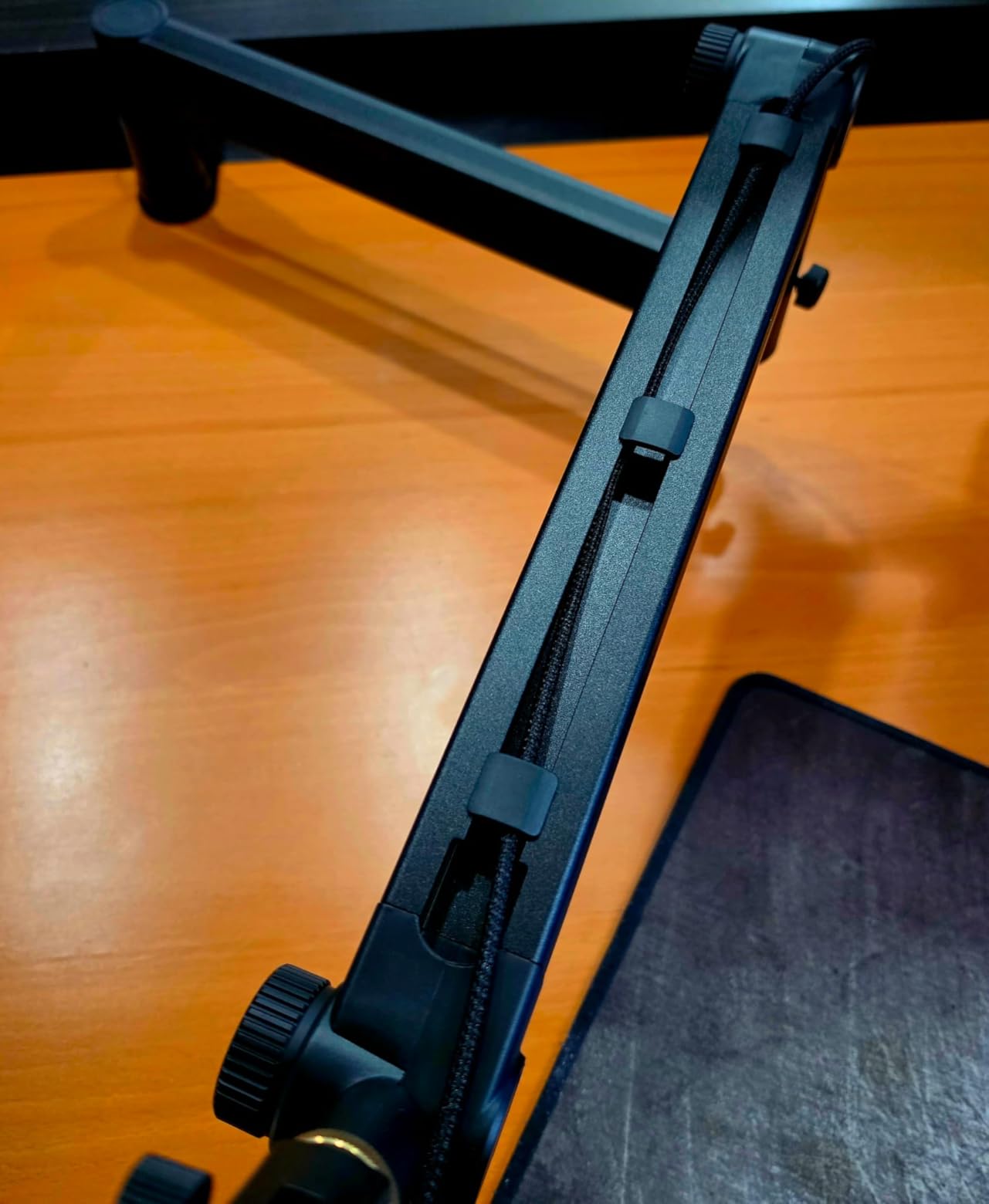 AA AUDIO ACCESSORY Mic Arm Desk Mount (Design for Heavy Mic) 6.6lbs Load Capacity, Stable Gear Lock Never Sags, Metal Low Profile Microphone Boom Stand for Shure SM7B SM7dB MV7, Blue Yeti, Rode PodMic customer photo 2