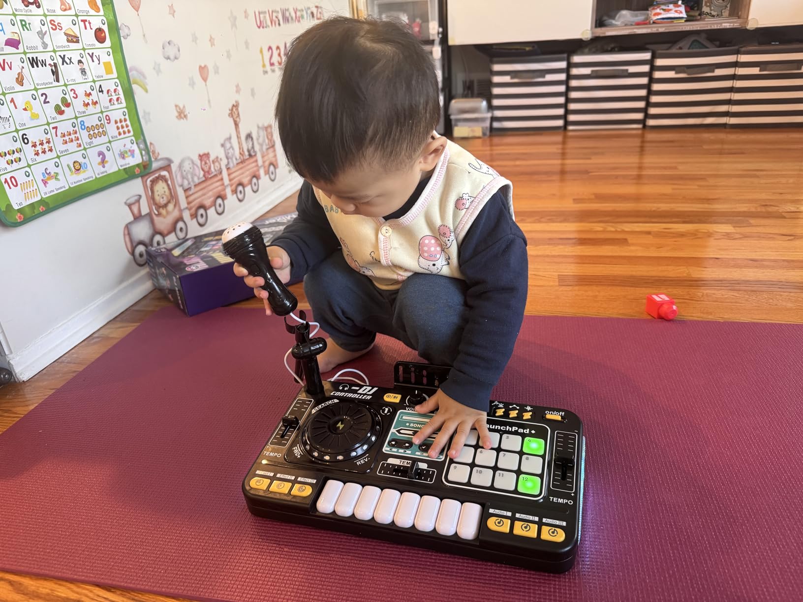 DJ Mixer for Kids, Toddler DJ Mixing Table with DJ Turntable, Game Mode, Light & Speed Control and Microphone, Gifts for 3 4 5 6 Years Old Boys Girls - Kid DJ Mixer Set customer photo 2