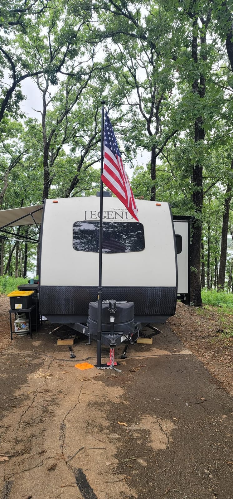 20FT Telescoping Flag Pole for Outside House, Extra Thick with US Flag | Smooth Telescopic, Tangle-Free Dual Flag Design, In Ground Outdoor, Residential & Commercial, Complete Hardware, Easy Install customer photo 1