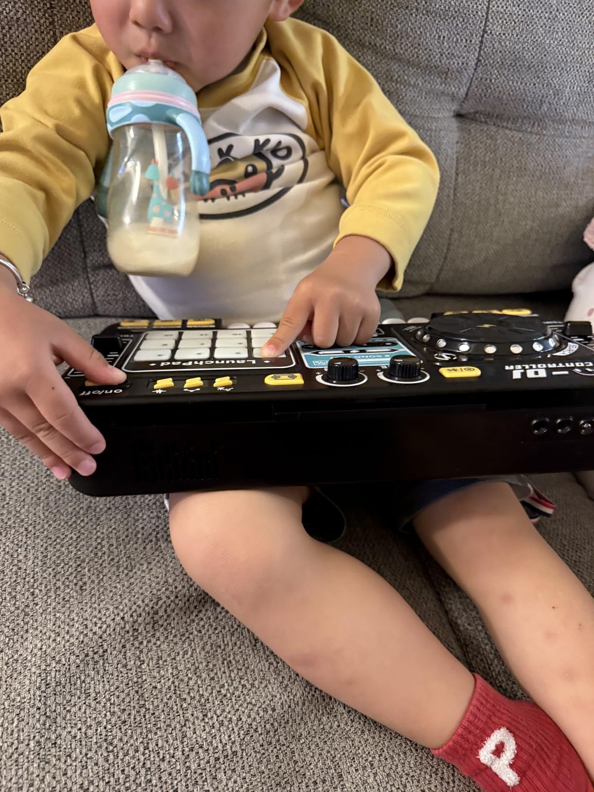 OZMI Kids DJ Music Mixer Table Board Set Toy with Microphone, Lights - Interactive Musical Toys for Ages 3-12 | 100+ Sounds, Piano Keys, Disco Mode, Rechargeable for Kids Boys & Girls customer photo 1
