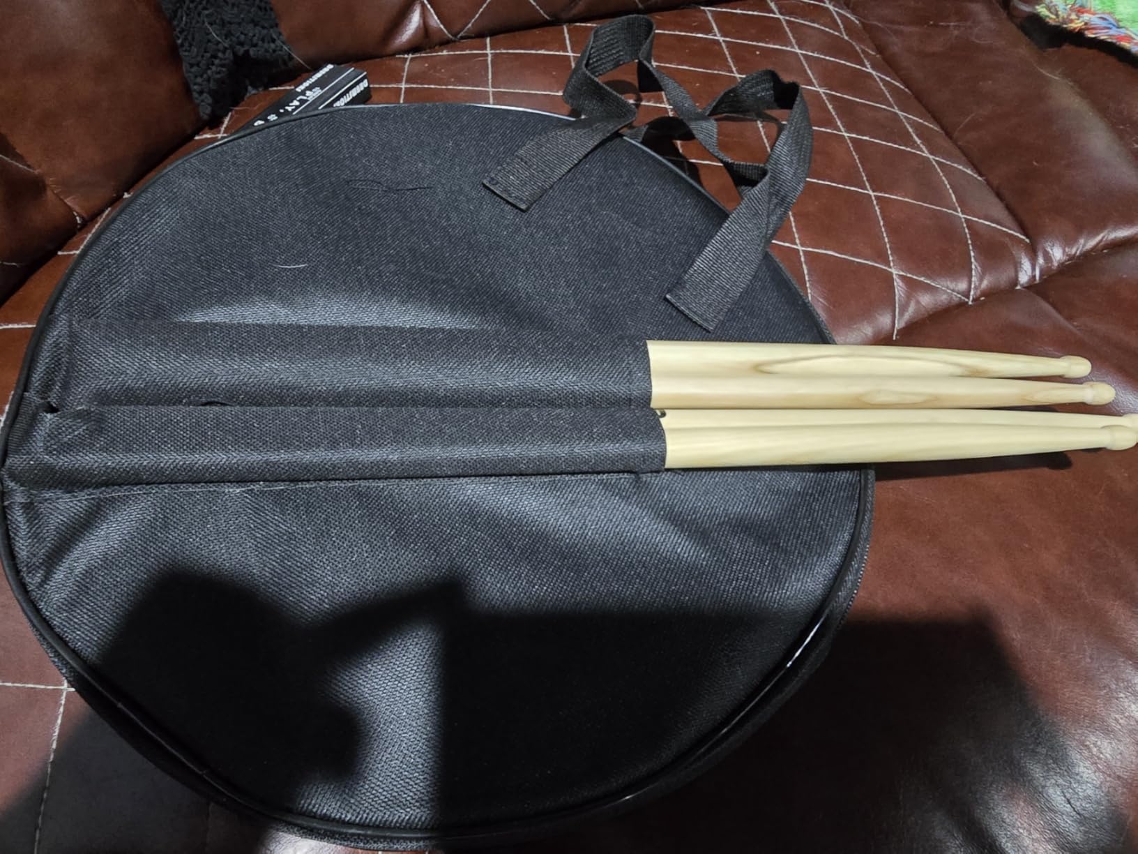 12 inch Drum Practice Pad with Carrying Bag and 2 Pairs Drum Sticks - Rubber Surface High Density Compressed Wood Foam Backside Black (Double-sided) customer photo 2