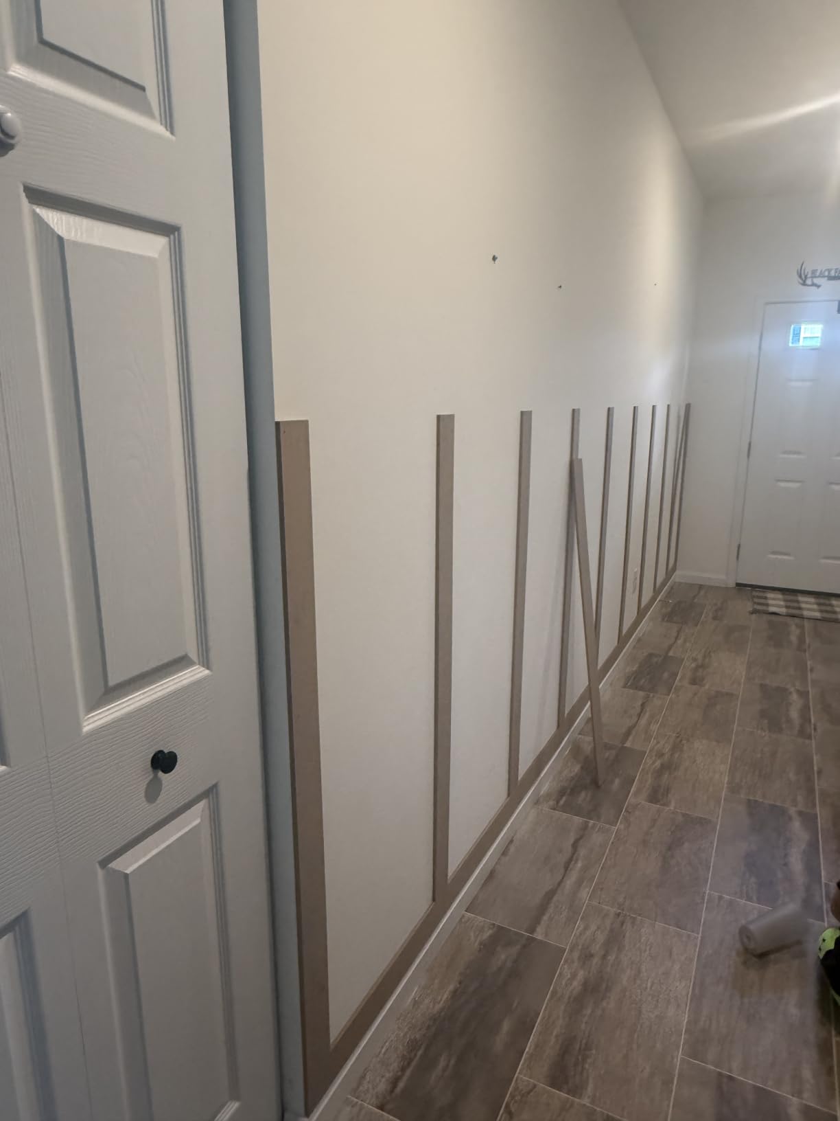 Art3d MDF Premade Paintable Board and Batten Wainscoting Kit, 94.5 x 54 in | Molding Slat with Edge Strip, Lightweight, Paintable, Impact-Resistant, Easy to Install, Ideal for Living Rooms, Bedrooms customer photo 1