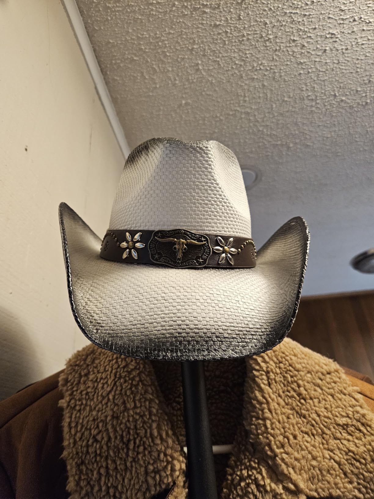 Straw Cowboy Hat for Women and Men - Western Sun Hat for Country Concert, Rodeo and Cowgirl Outfits customer photo 1