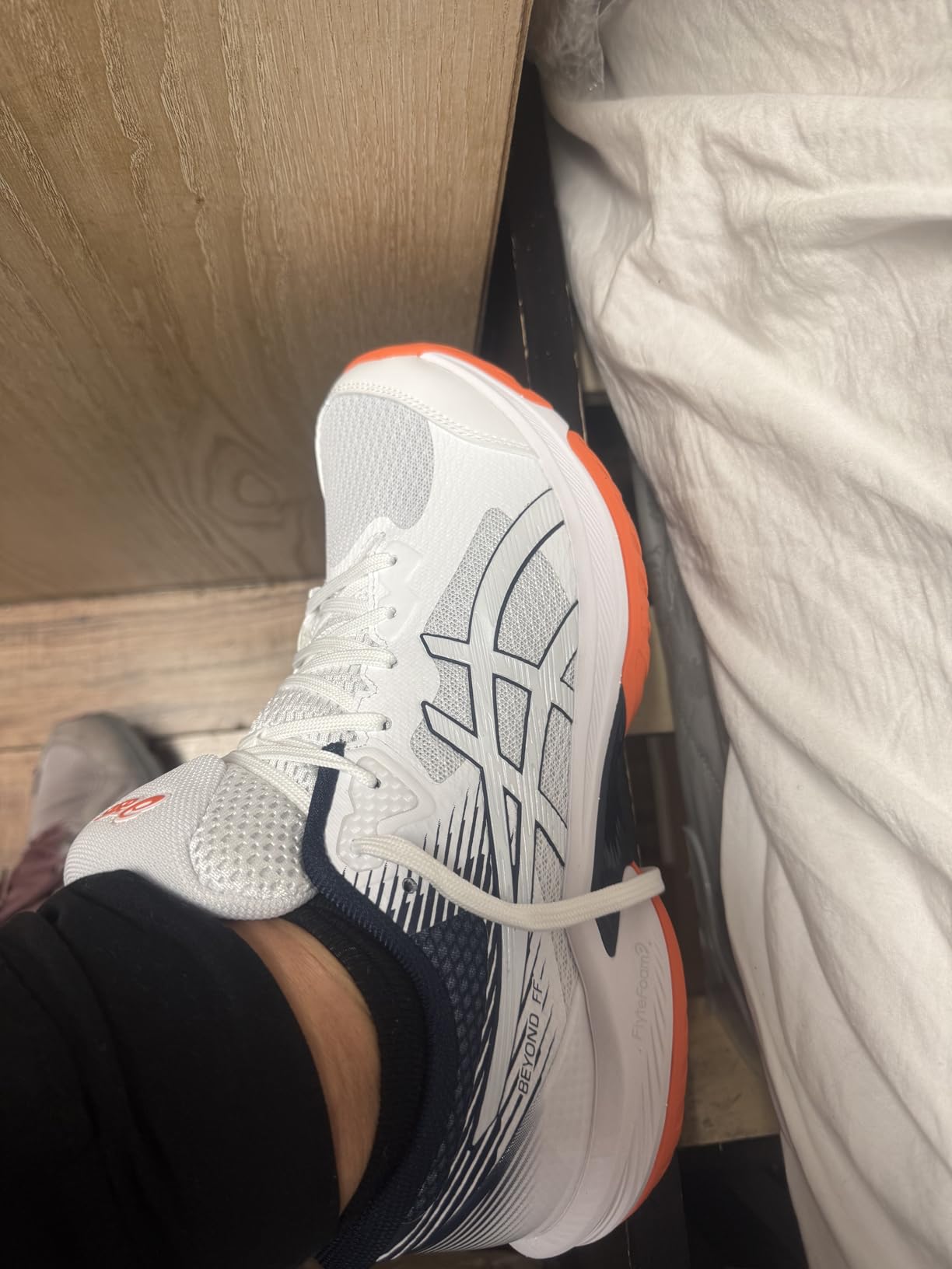 ASICS Men's Beyond FlyteFoam Volleyball Shoes customer photo 1