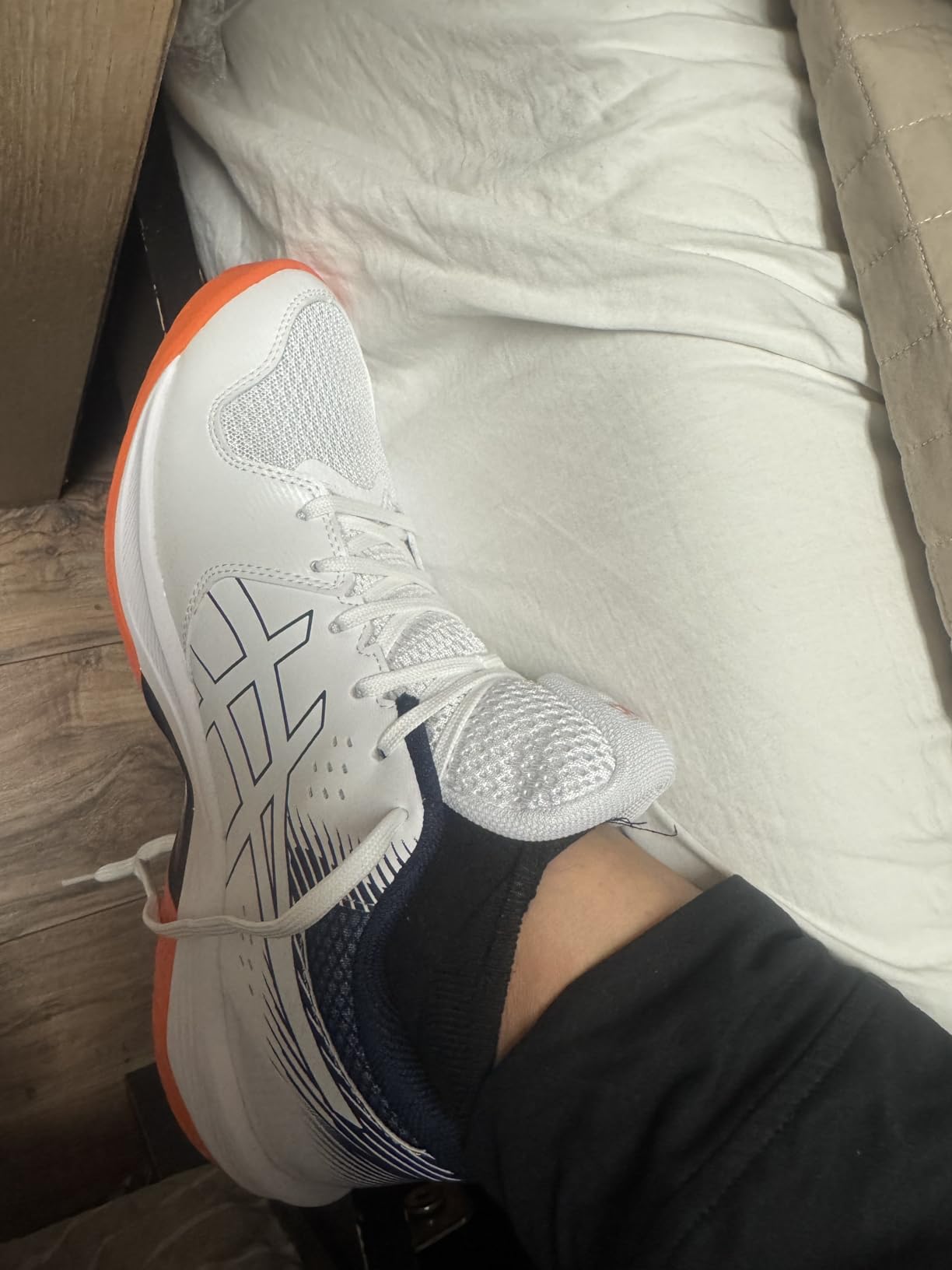 ASICS Men's Beyond FlyteFoam Volleyball Shoes customer photo 2