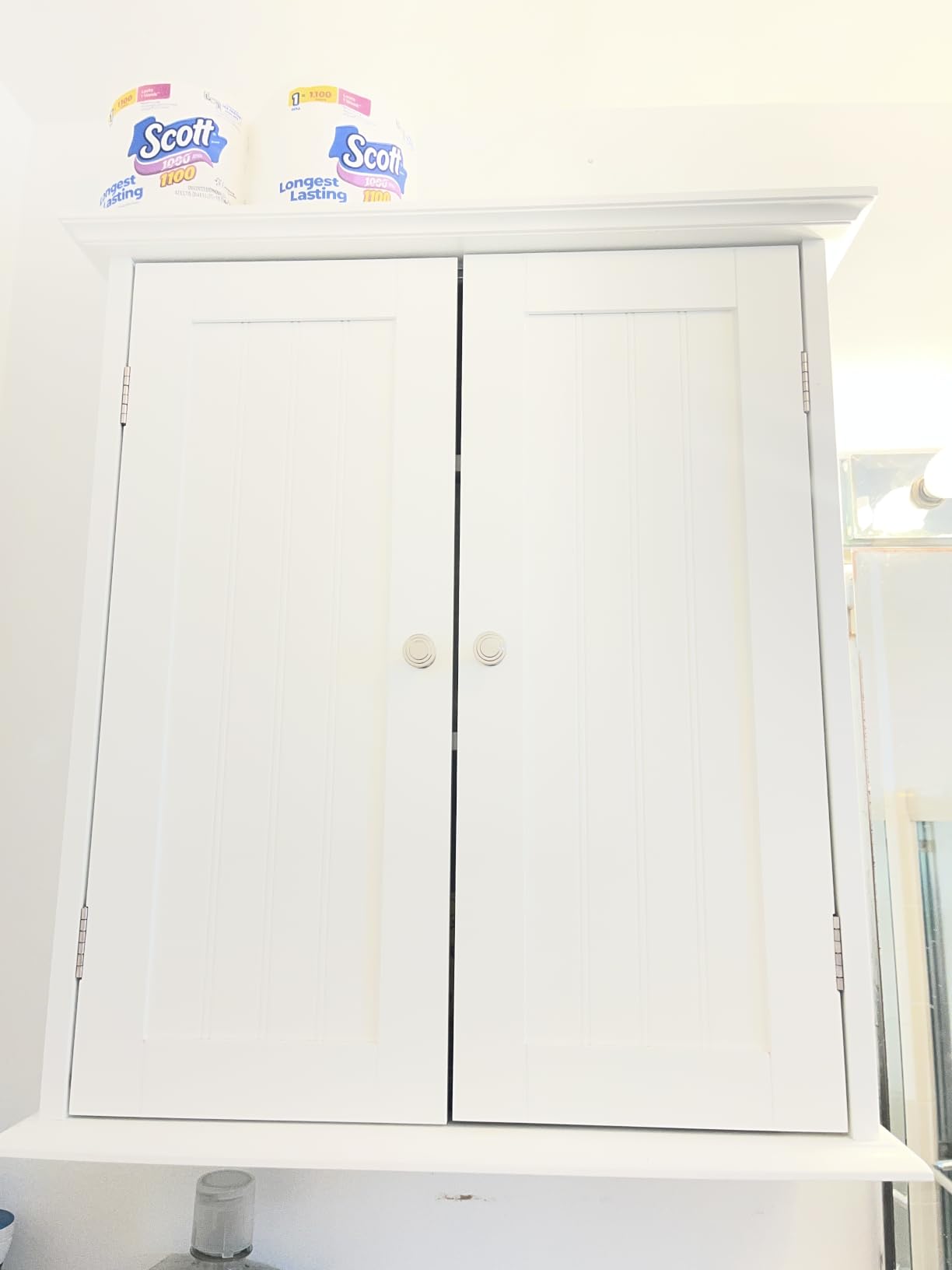 ChooChoo Laundry Cabinet with 3 Doors and Adjustable Shelves | 9.06