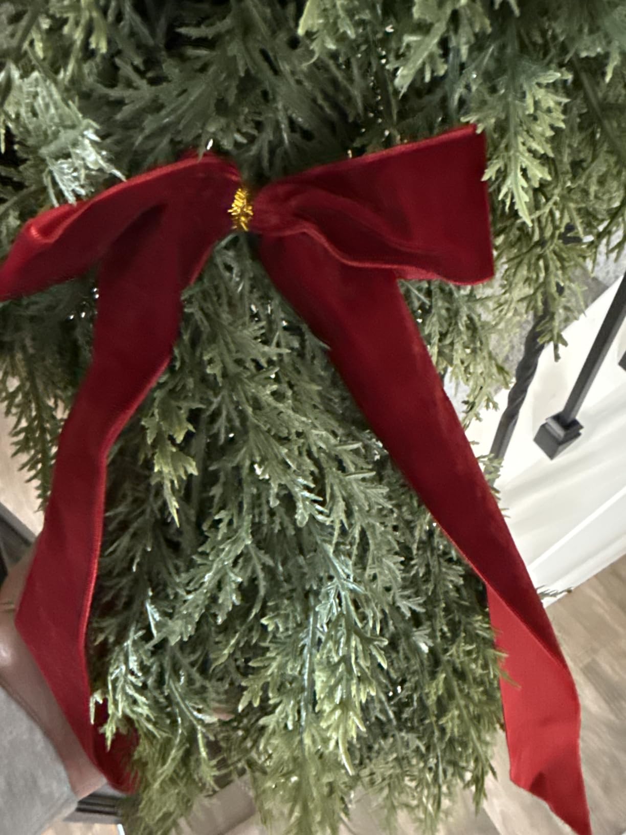 9 Ft Christmas Cedar Garland, Realistic Faux Pine Garlands, Green Artificial Greenery Garland for Winter Home, Mantle, Fireplace, Indoor, Outdoor Christmas Decorations (1Pcs) customer photo 1