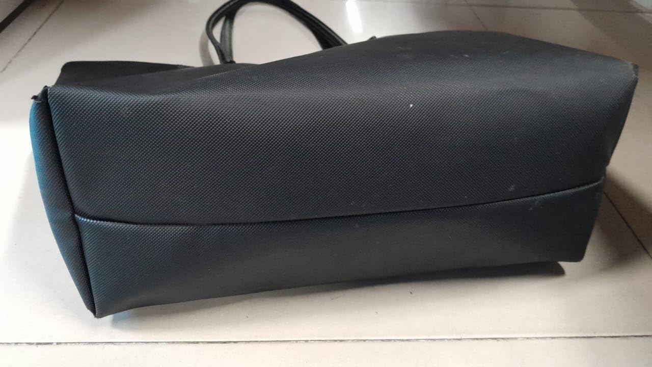 Women's L.12.12 Concept Vertical Shopping Bag customer photo 1