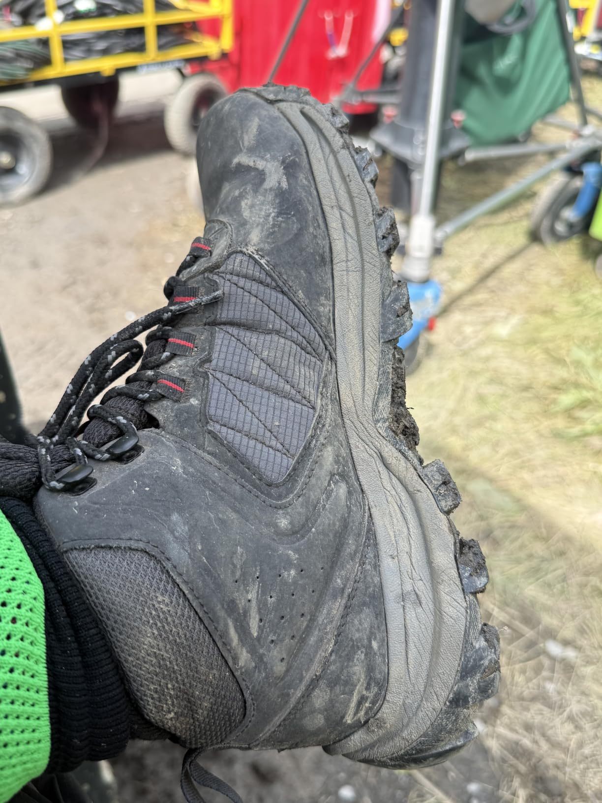Columbia Men's Transverse Waterproof Hiking Boot customer photo 1