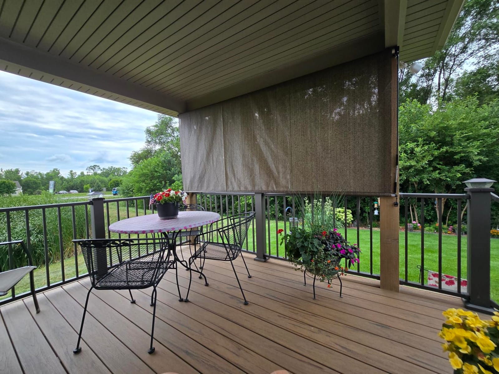 Artpuch Outdoor Roller Shades with Splicing Design, 10' W x 8' H Exterior Cordless Patio Shades Roll Up Blinds for Porch, Gazebo, Pergola, Balcony, Mocha customer photo 1