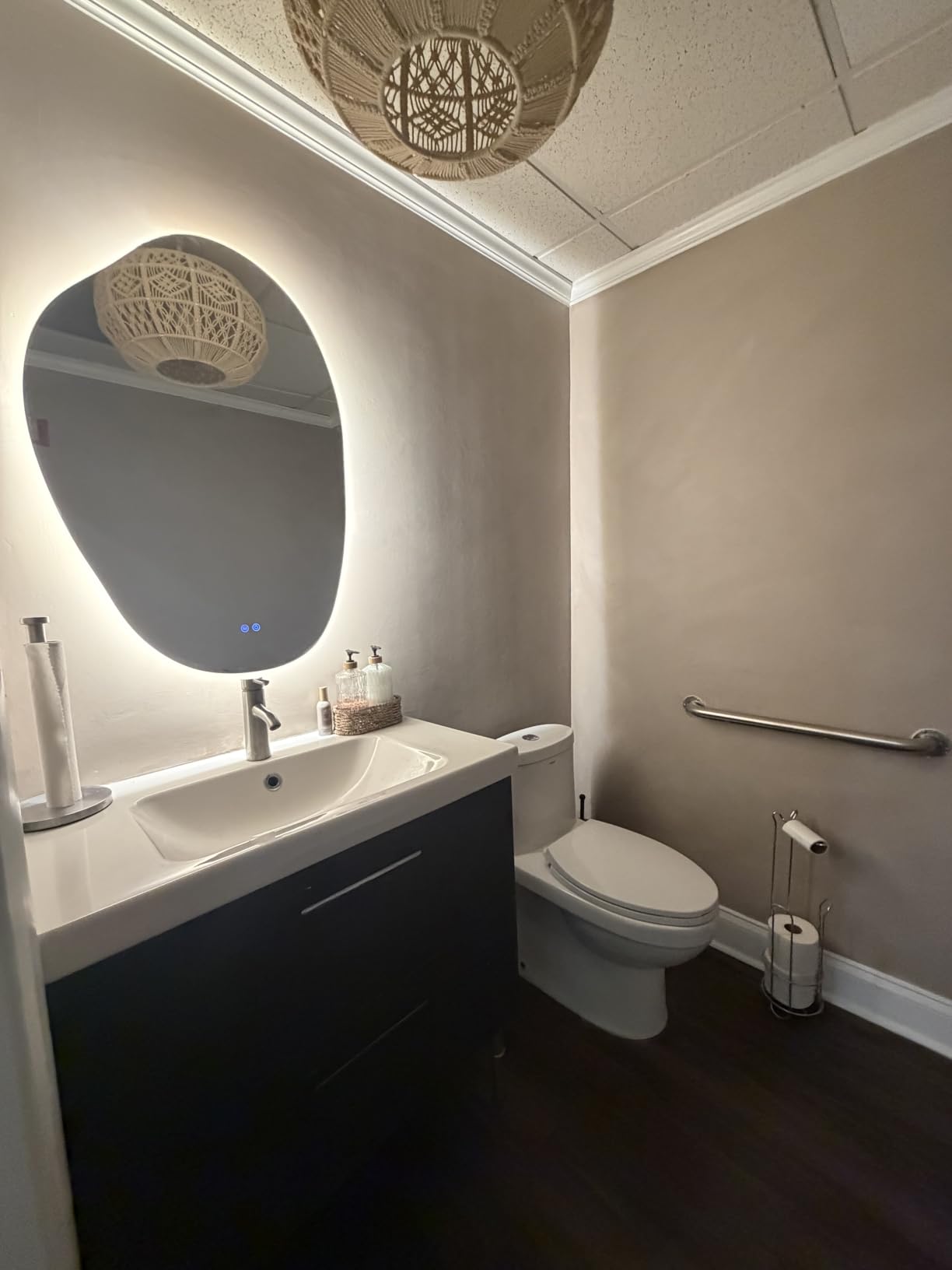Keonjinn 24 x 36 Inch Irregular Bathroom Mirror with Lights, Tempered Glass | Asymmetrical Backlit Mirror, Stepless Dimmable with 3 Colors, Fast & Safe Defogging, Memory Function, Horizontal/Vertical customer photo 1