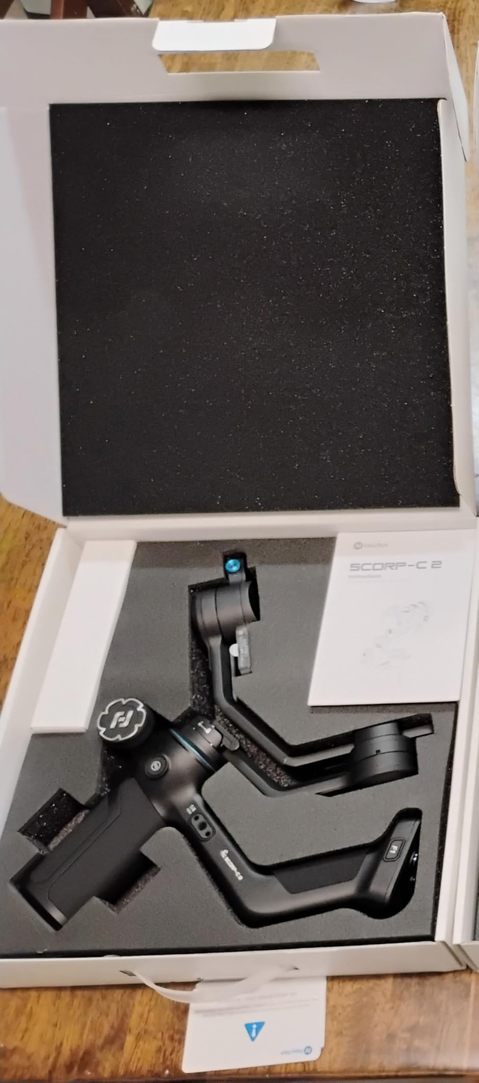 FeiyuTech SCORP-C2 Camera Gimbal Stabilizer with Built-in AI Tracking | 3-axis stabilizer with 7.72 lbs payload, native vertical shooting and intelligent tracking for DSLR & mirrorless cameras customer photo 2