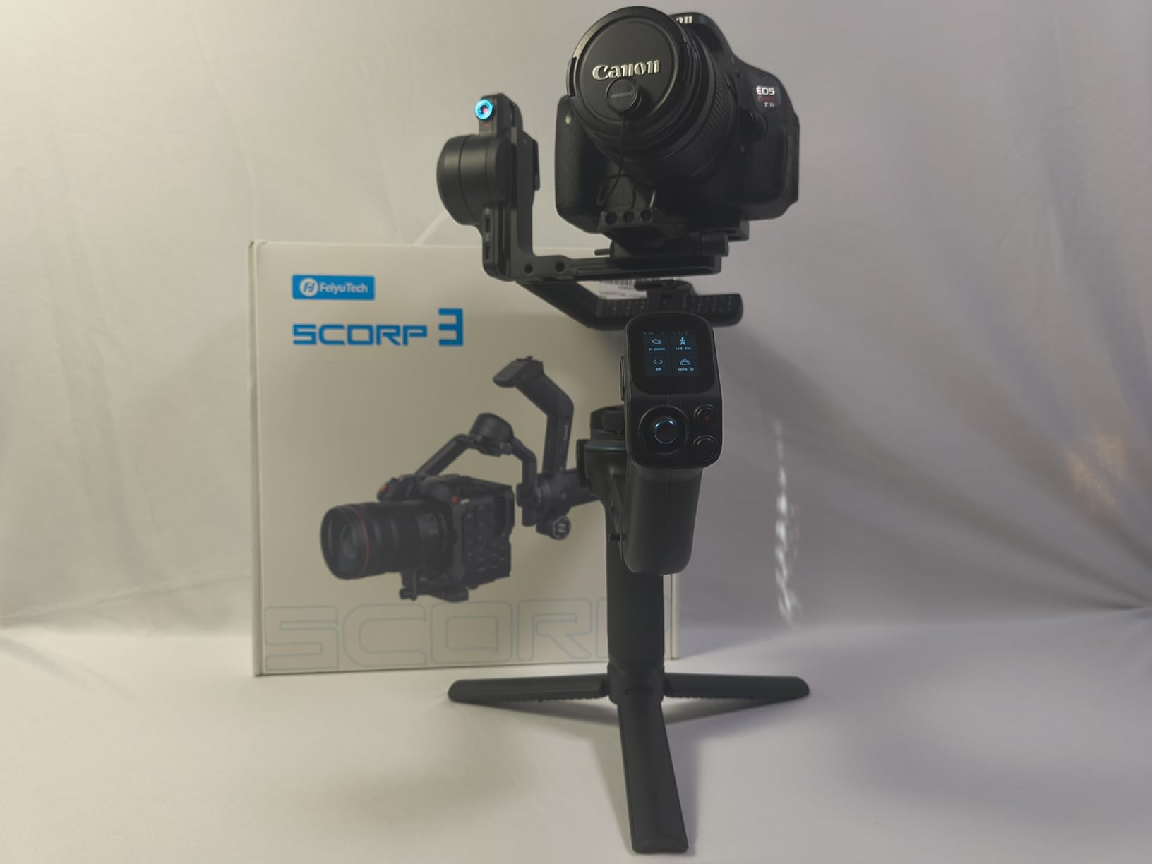 FeiyuTech SCORP 3 Camera Gimbal Stabilizer with Built-in AI Tracking | 3-axis stabilization with 7.72 lbs payload, detachable wireless remote handle, ideal for DSLR & mirrorless solo filmmaking customer photo 1