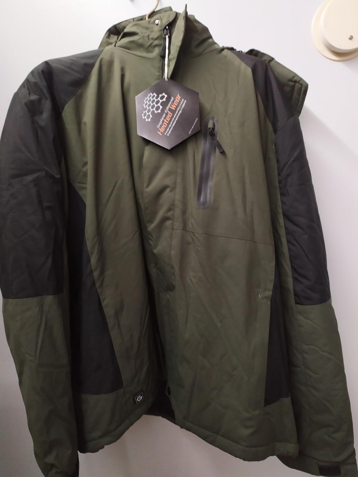 Graphene Men Waterproof Heated Jacket with 18400 mAh Battery & 20W Charger, 6 Heating Zones, NTC Temperature Control customer photo 1
