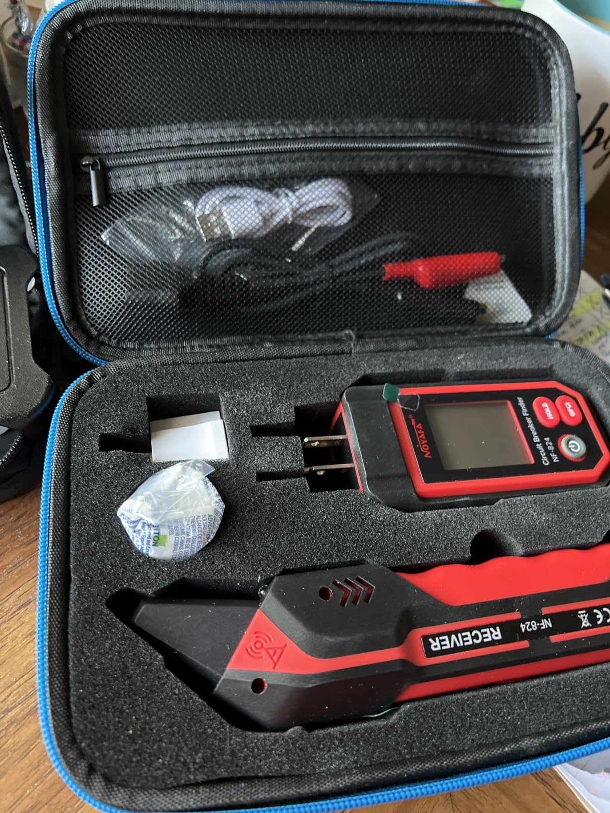 NOYAFA NF-824 Circuit Breaker Finder with LCD Display & GFCI Outlet Tester | Rechargeable NCV AC Electric Tester Circuit Tracer Tool with Flashlight & Adjustable Sensitivity customer photo 1