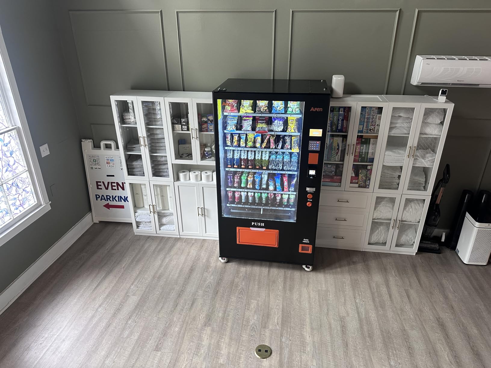 Afen Commercial Vending Machine with Card Reader, 60 Slot Refrigerated Snack & Drink Combo Vending Machine for Business Factory Supplier, Cashless Only customer photo 2