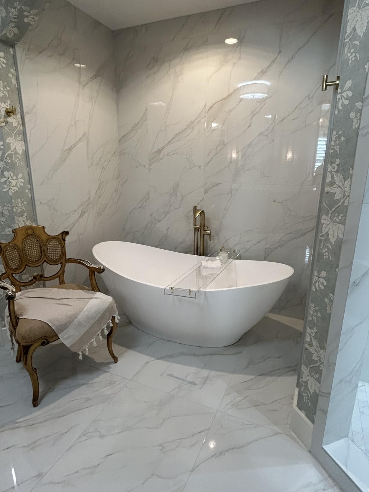 WOODBRIDGE 67 in. x 31.5 in. Stone Resin Luxury Contemporary Solid Surface Freestanding Bathtub in Matte White customer photo 2