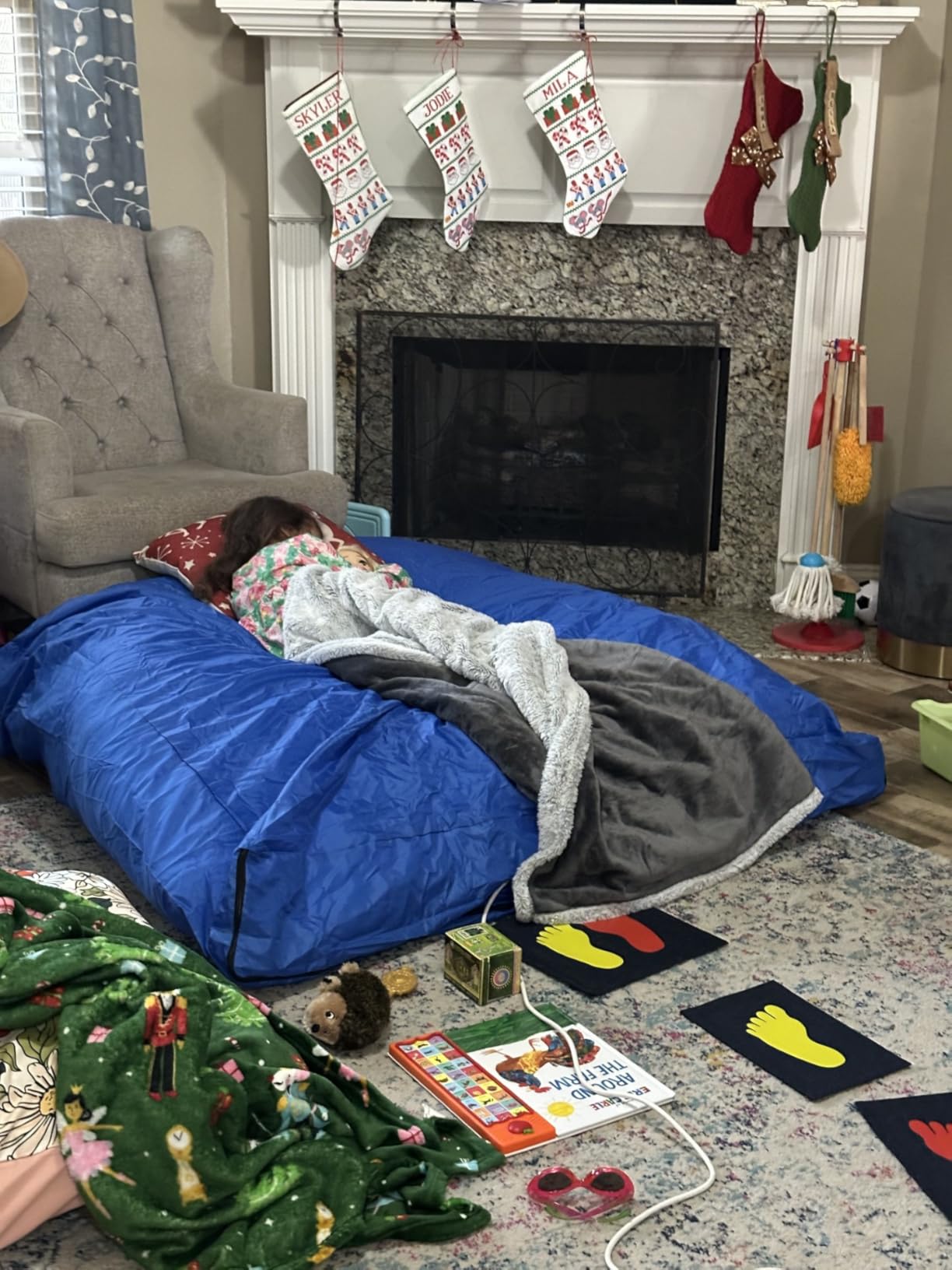SaferBounce Crash Pad for Kids Sensory | Big 5Ft x 5Ft Or 3Ft x 4Ft | Autism Sensory Crash Mat for Jumping & Play | Crashpad | Soft Foam Landing Pad for Kids | Giant Pillow Mat | Climbing & Gymnastics customer photo 1