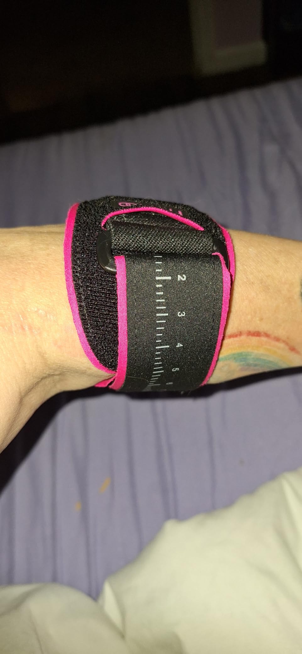 FREETOO Tennis Elbow Brace for Men Women for Tendonitis, Golfers Elbow | Tennis Elbow Strap Band, Forearm Brace, Counterforce Brace, Lateral Medial Epicondylitis, Gel Pad, Adjustable, Compression customer photo 2