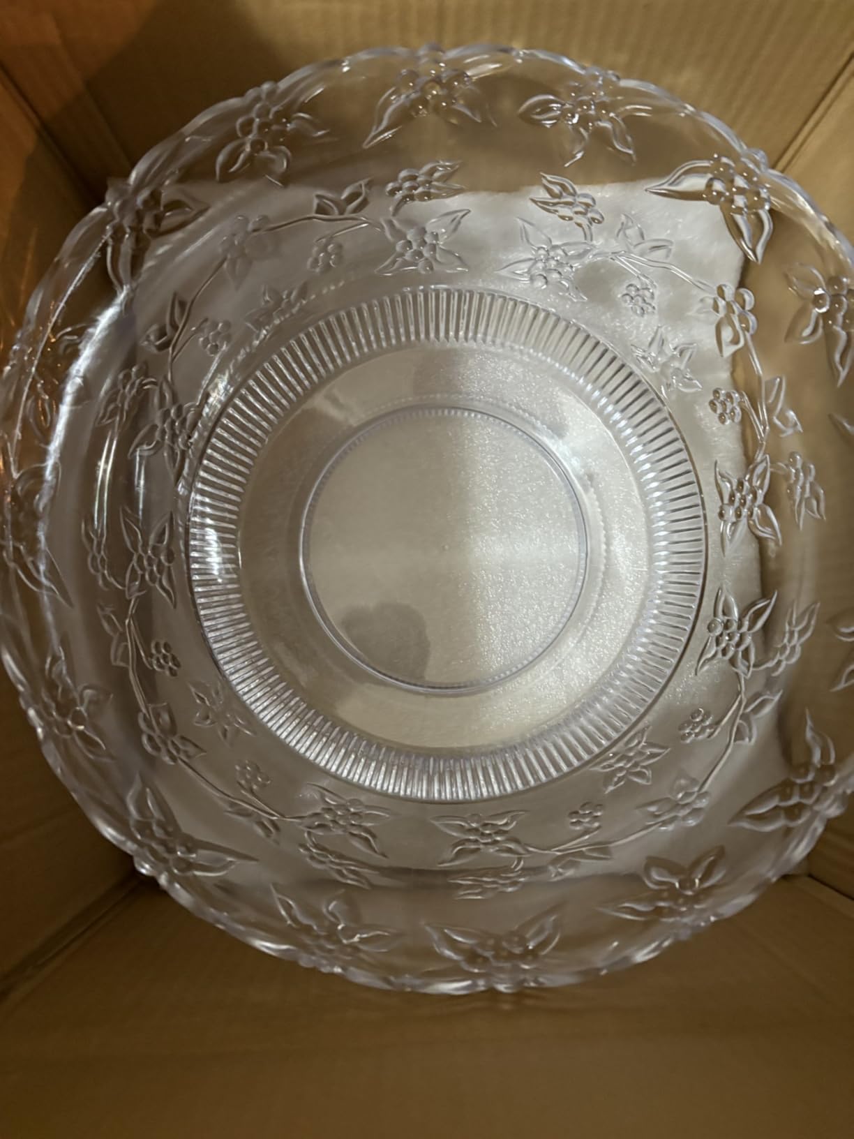 Large Plastic Punch Bowl with Ladle, Clear Embossed Glass-Like 3-Gallon (12-Quart) Disposable Punch Bowl for Parties, Gatherings, Holidays, Events, Salads, Snacks, Candies, and Fruits customer photo 1