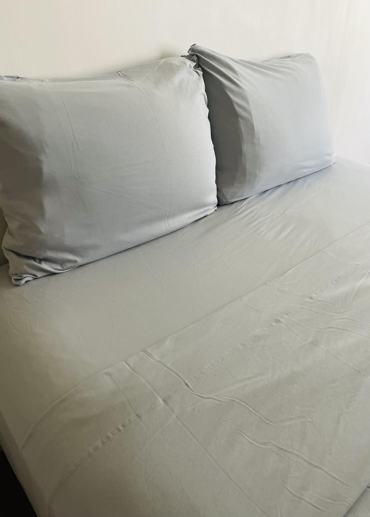 100% Turkish Cotton Jersey Knit Sheet Set, 4 Piece Deep Pocket Bed Sheets, T-Shirt Soft, Oeko-TEX Certified, Fits 16