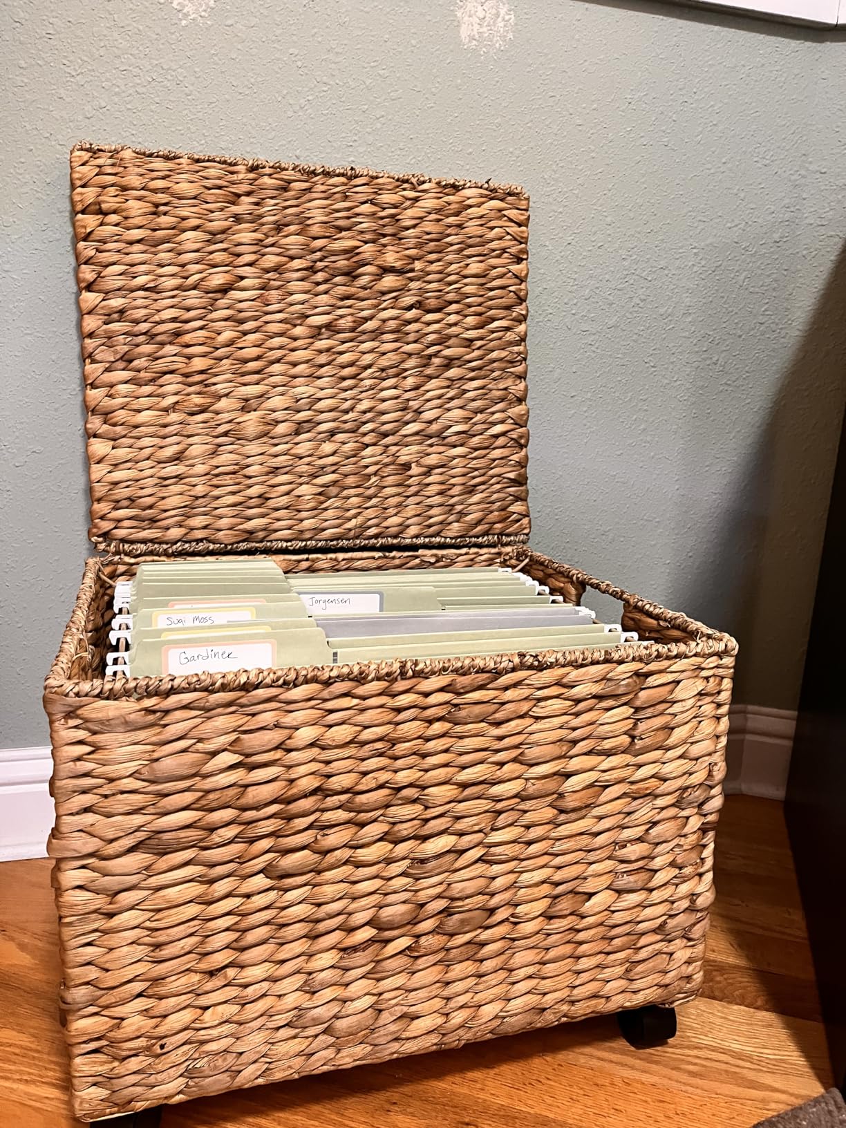 Casafield Rolling Filing Cabinet, Cinnamon - Water Hyacinth File Organizer with Lid and Locking Wheels, Home Office Storage for Hanging Folders customer photo 2