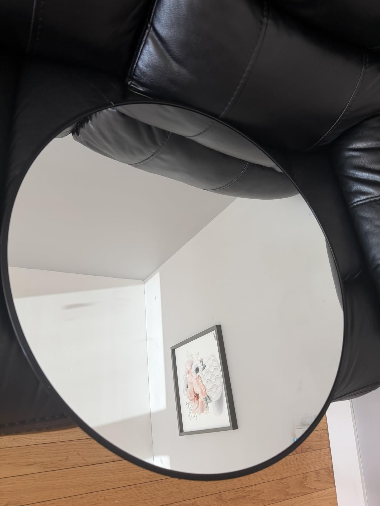 Bathroom Mirror for Wall, 24 Inch Round Mirrors | Circle Vanity Mirror for Bathroom Bedroom Living Room Entryway, Anti-Rust, Tempered Glass, Hanging or Leaning customer photo 2