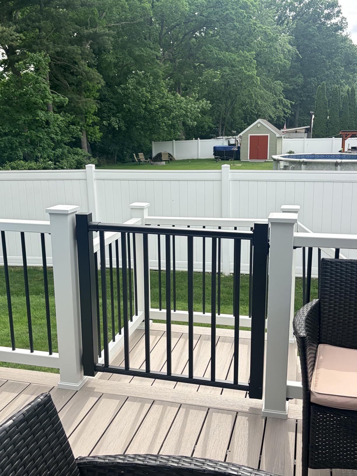 Egadis 36in x 3ft Aluminum Deck Gate Kit, ASTM E985 Certified, Black | Cuttable Textured AAMA2604 Finish Outdoor Gate with Premium Latch & Auto-Closing Hinge for Deck, Patio, Garden, Yard, Porch customer photo 2