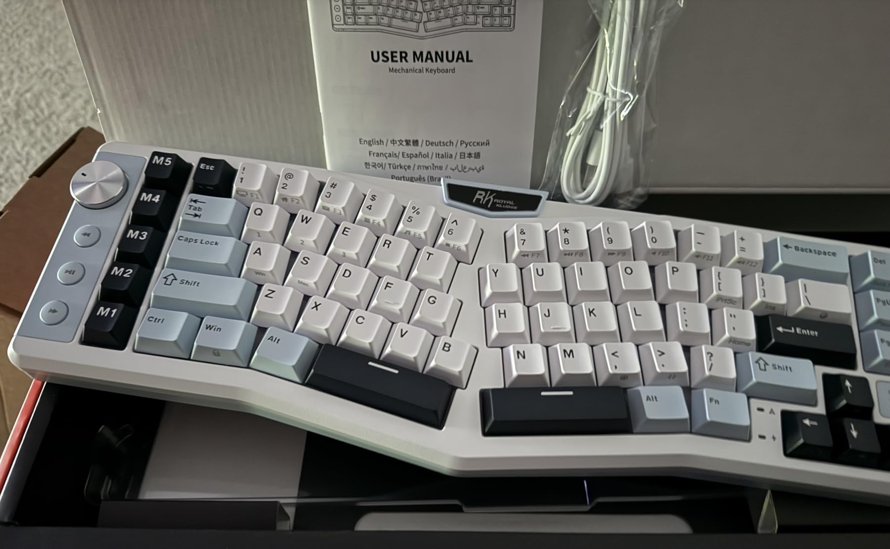 RK ROYAL KLUDGE A72 Alice Ergonomic Wireless Mechanical Keyboard, Split Ergo customer photo 2
