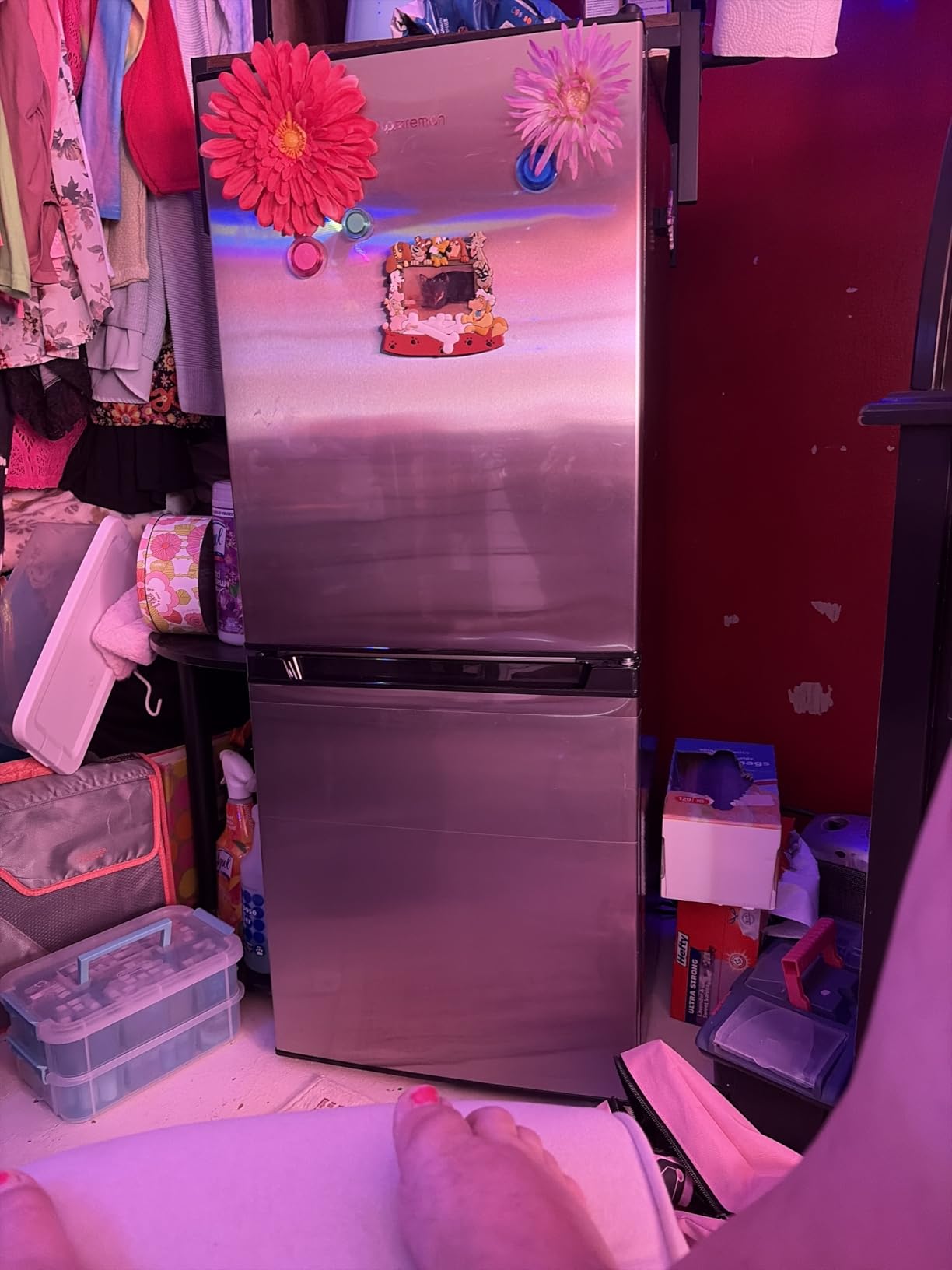 Upstreman 7.1 Cu.Ft Refrigerator with Bottom Freezer, Apartment Fridge | Energy-efficient, Large Capacity, Adjustable Thermostat, Refrigerator for Apartment, Kitchen, Dorm, Silver, BM71 customer photo 1