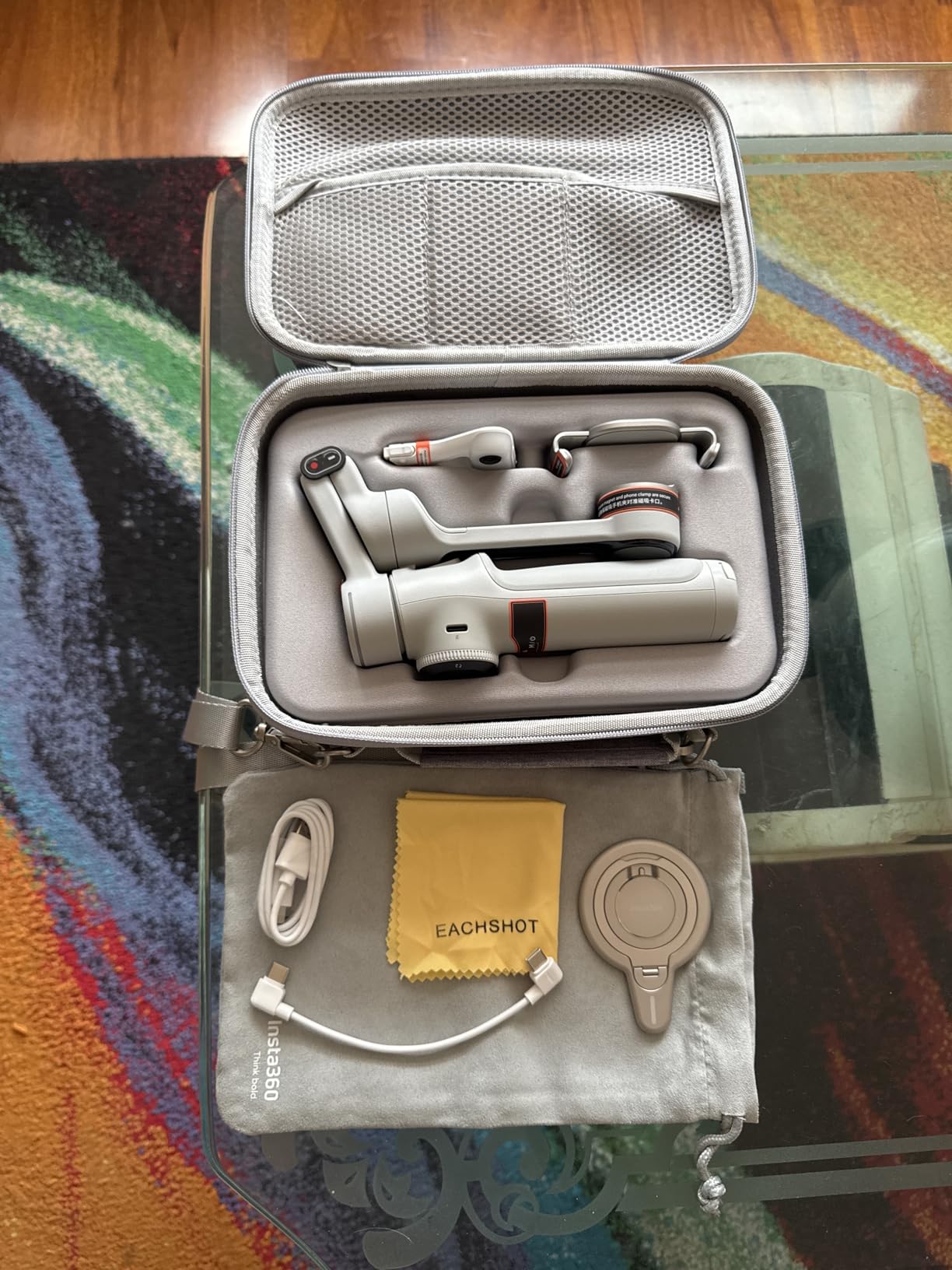 Insta360 Flow 2 Pro Gimbal Stabilizer for iPhone, Android, Phone Gimbal with AI Tracking, Fill Light, Built-in Selfie Stick & Tripod, Vlogging, Travel, Family, Sport - Ultimate AI Tracker Bundle Grey customer photo 1