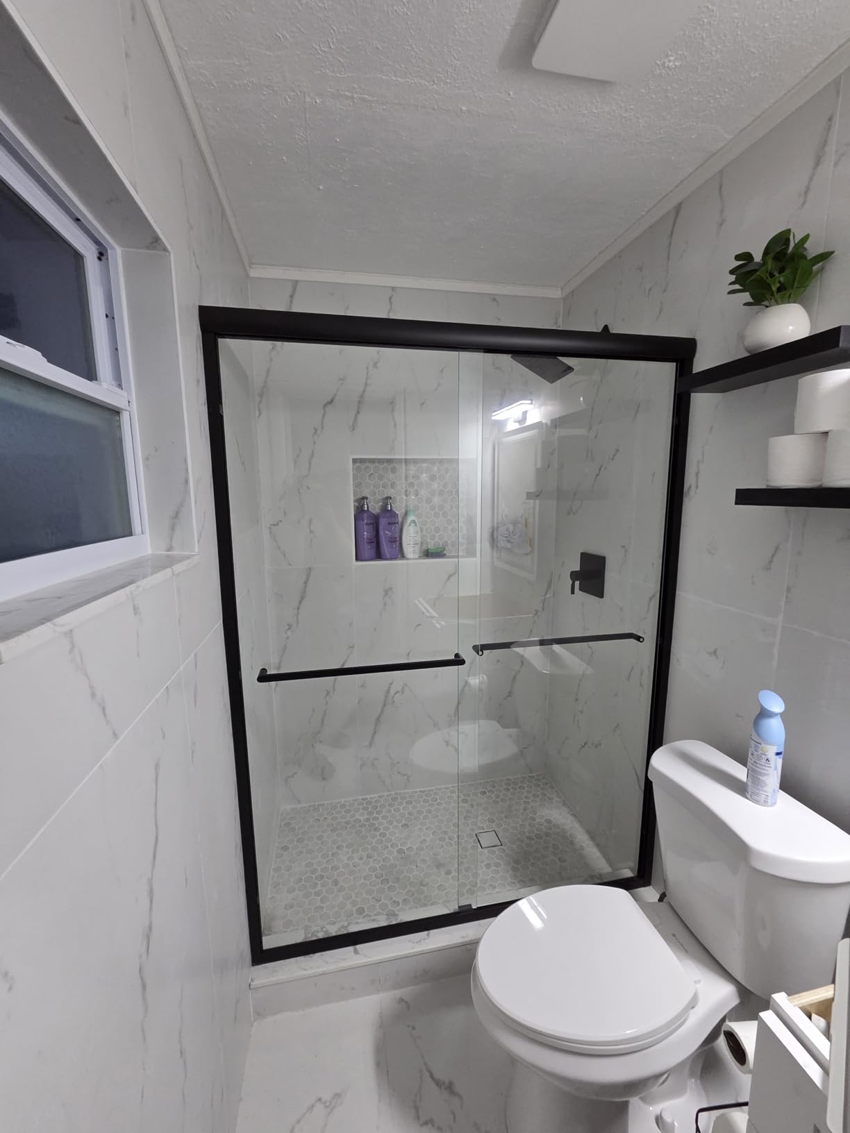 Neo-Angle Corner Shower Door 36