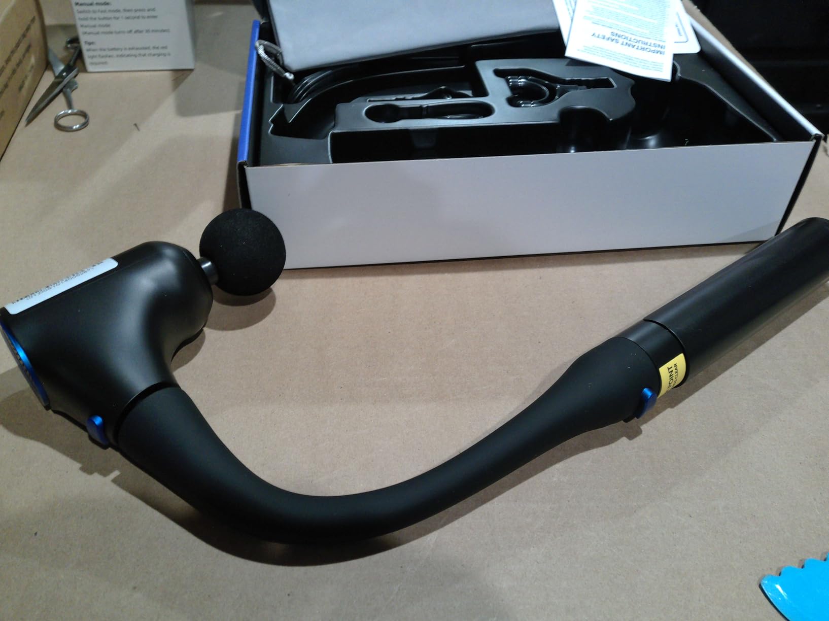 RENPHO Reach Curve Massage Gun with Extension Handle, 4-in-1 Massager customer photo 2