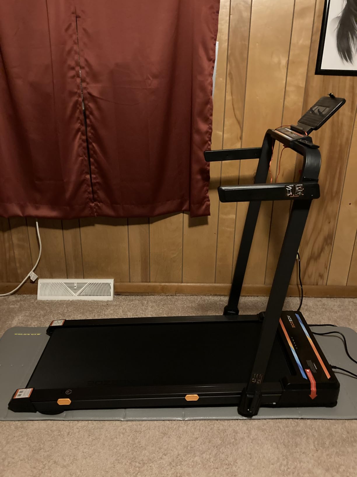 Foldable Walking Pad with 0-15% Auto Incline and Handle Bar, Under Desk Treadmill with 300LBS Weight Capacity, 3.0HP Quiet Treadmills for Home with Speaker, APP & Remote Control customer photo 1